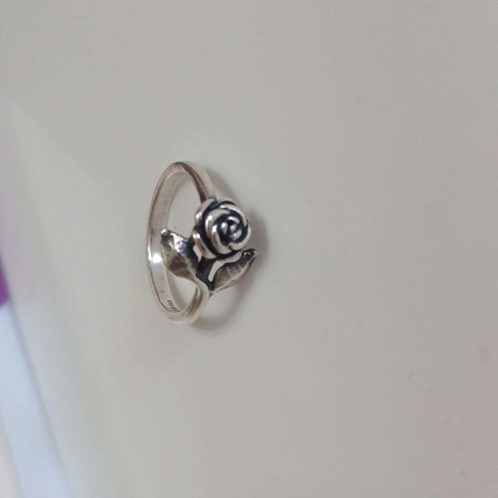 James Avery Silver Single Rose Ring Sz 6